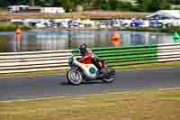 Vintage-motorcycle-club;eventdigitalimages;mallory-park;mallory-park-trackday-photographs;no-limits-trackdays;peter-wileman-photography;trackday-digital-images;trackday-photos;vmcc-festival-1000-bikes-photographs